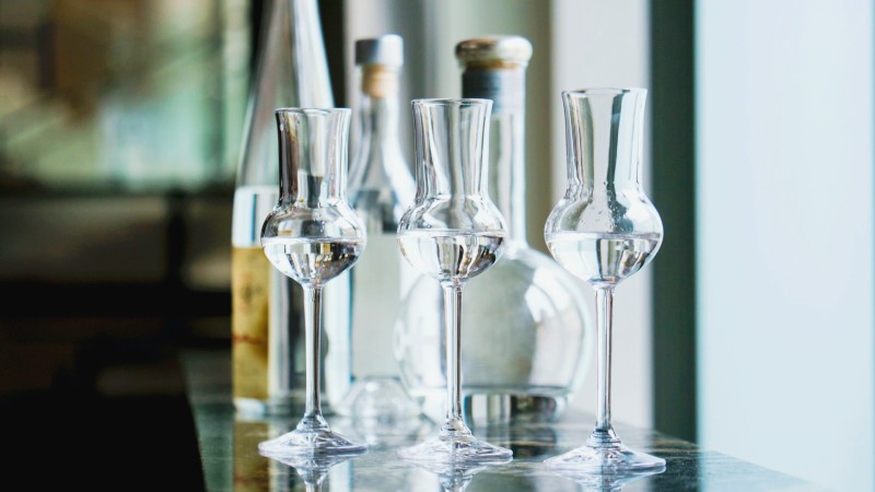 Tre glass grappa